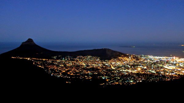Lion's Head & Signal Hill view from Devil's Peak